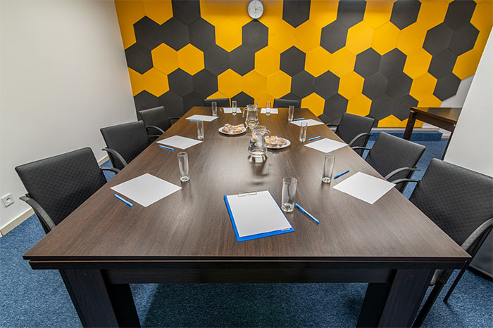 stół w fokusowni sw research